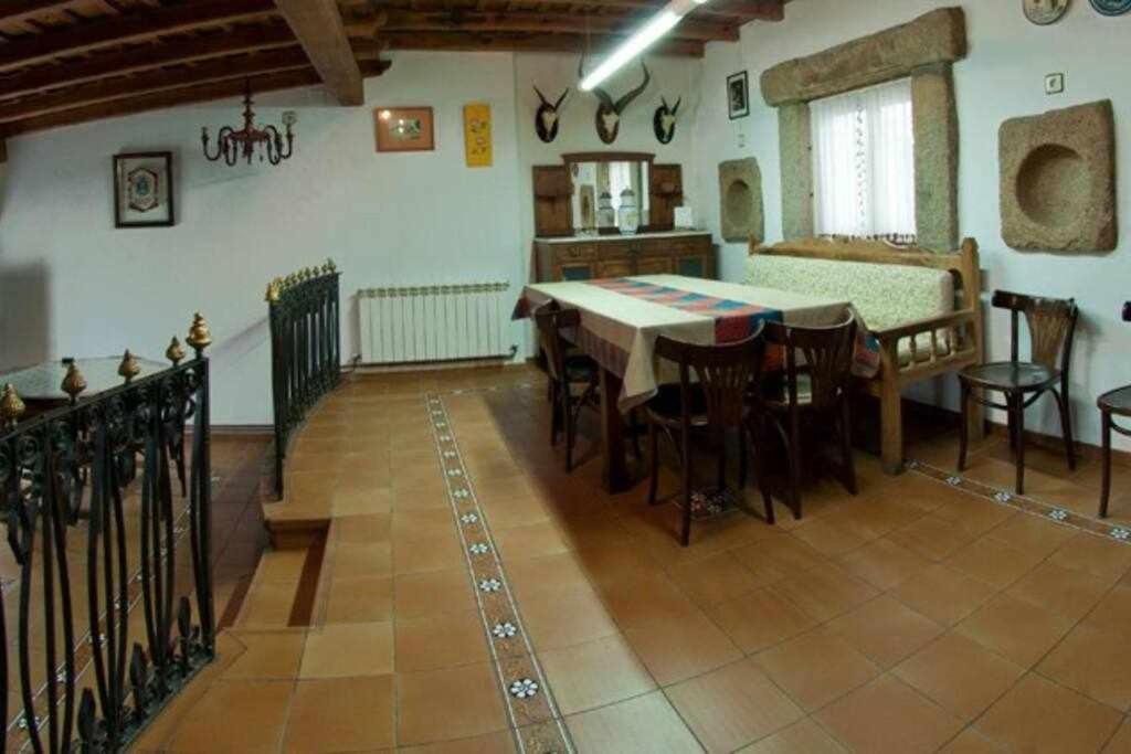 Casa Rural Lucia Es Una Casa Rural Amplia Con Pat Cabezas Bajas Dış mekan fotoğraf