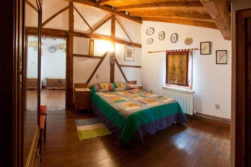 Casa Rural Lucia Es Una Casa Rural Amplia Con Pat Cabezas Bajas Dış mekan fotoğraf